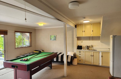 Rainbow Point House | Rainbow Point Pad - Large elevated bach with lake and mountain views, Free Wi-Fi