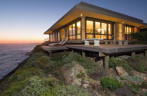 Knysna Villa | Rainbow's End Villa @ BRENTON-ON-SEA