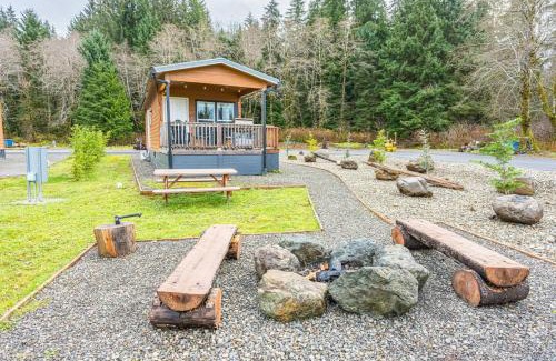 Forks Apartment | Rainforest Tiny Home Retreat #30