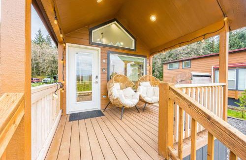 Forks Apartment | Rainforest Tiny Home Retreat 27