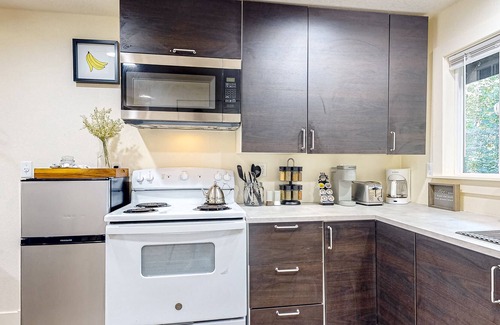 Lewis County Apartment | Rainier Retreat #3 | Apartment in Glenoma