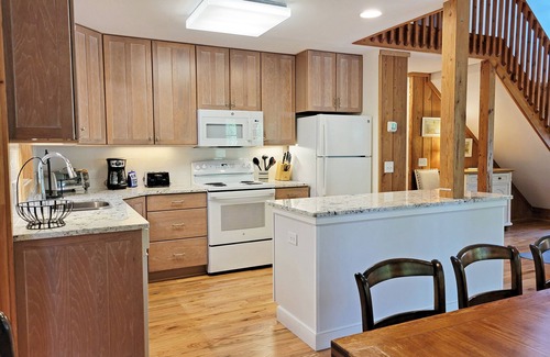 North Litchfield Beach House | Raised Beach Cottage, Screened Porch w/Rockers, 2 TV Dens, Grill, Walk to Beach