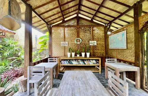 Senggigi Hotel | Raja's Bungalows