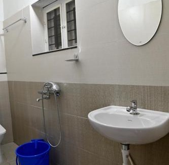 Thiruvananthapuram Apartment | Rajendra Tourist Home