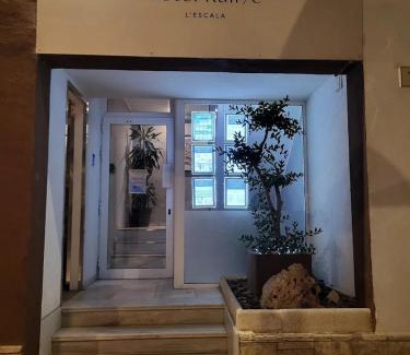 L'Escala Hotel | Rallye Hotel