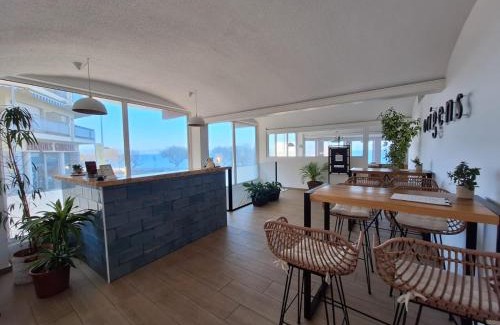 L'Escala Hotel | Rallye Hotel