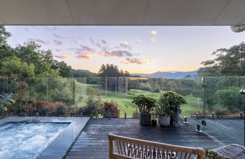 Kangaroo Valley House | Ralphie’s Villa - 2 bed 2 bath with Valley Views