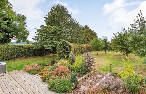 Newtyle Cottage | Ralston Bothy