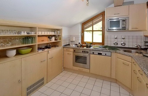 Sonthofen Apartment | Ram stone