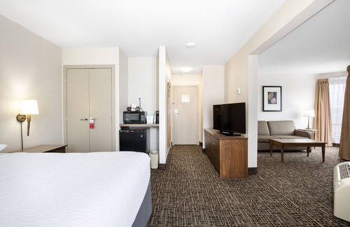 Kamloops Hotel | Ramada by Wyndham Kamloops