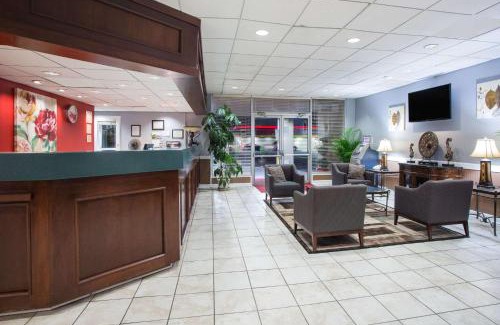 Warner Robins Hotel | Ramada by Wyndham & Suites Warner Robins