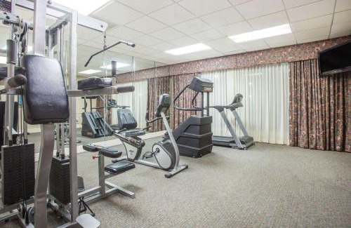 Warner Robins Hotel | Ramada by Wyndham & Suites Warner Robins
