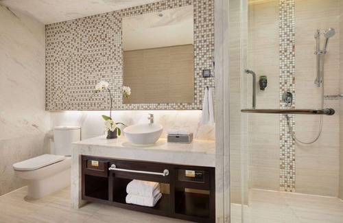 Xi'an Hotel | Ramada by Wyndham Xi'an Long march