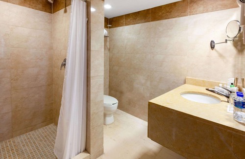 De Las Americas Hotel | Ramada Plaza by Wyndham Veracruz Boca del Rio