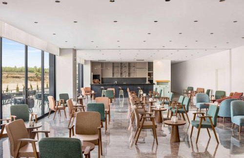 Batman Hotel | Ramada Plaza By Wyndham Batman