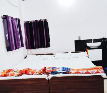 Varanasi House | Ramashish kutir hotel