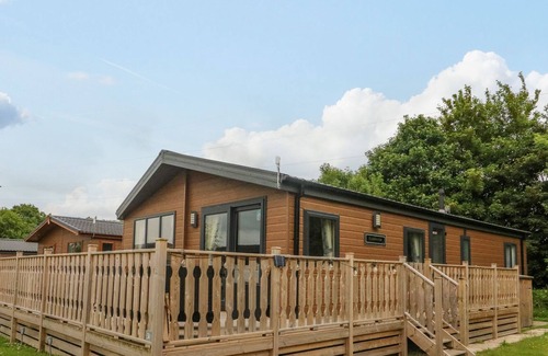 Yealand Conyers House | RAMBELLS LODGE, SHERWOOD 31, family friendly in Carnforth