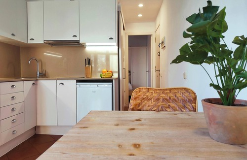Gothic Quarter Apartment | Rambla F - Plaça Catalunya, great views!