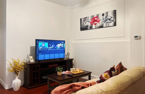 Fitler Square Apartment | Ramblei near Rittenhouse Sq/2 bedroom – Unit B