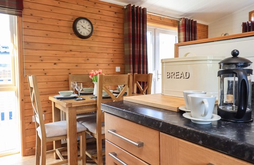 Troutbeck Cottage | RAMBLERS' REST LODGE, pet friendly, with a garden in Windermere