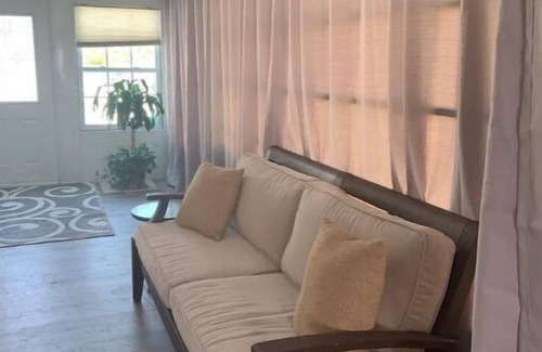 Venice House | Ramblers River home