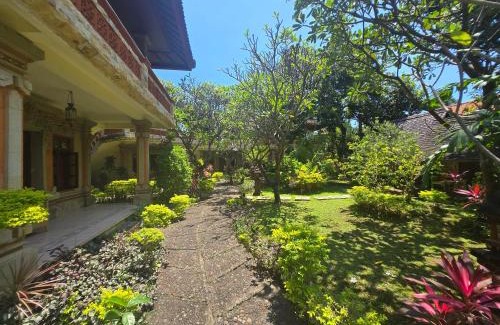 Lovina Hotel | Rambutan Hotel