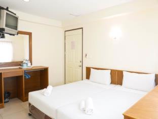 Talat Yot Hotel | Rambuttri House