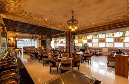 Indore Hotel | Ramee Tarang Hotel Indore