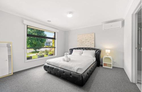 Clyde North House | Ramlegh Spring Estate - High Quality Family Living