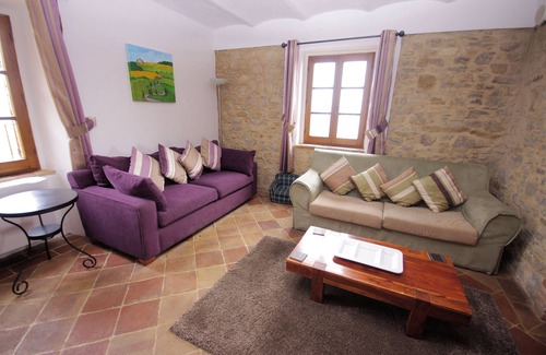 Pierantonio Apartment | Rancale-Beautiful and Imposing Stone Farmhouse with Pool in Quiet Valley Setting