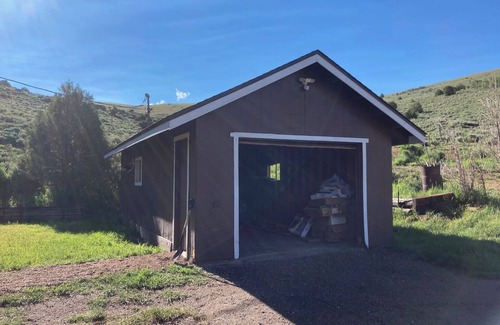Parshall House | Ranch in private canyon close to the Colorado River surrounded by BLM lands