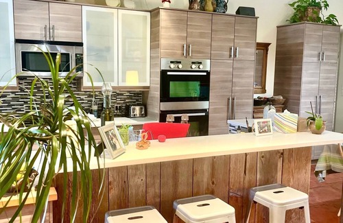 Carbondale House | Ranch style home - walking distance to downtown Carbondale & golf; 30 min skiing