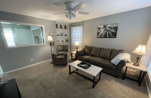 Fern Creek House | Ranch style home within 30 minutes of most of Louisville! Close to the Parklands