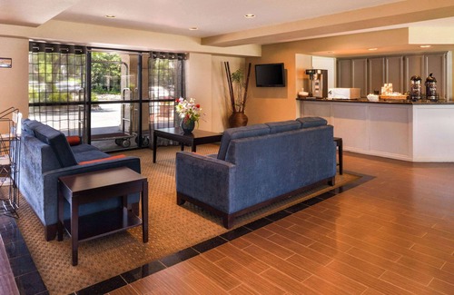 Rancho Cordova Hotel | Rancho Cordova Inn