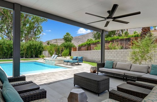 Magnesia Falls Cove House | Rancho Mirage Mid Century Gem | A Louisa Davis Property