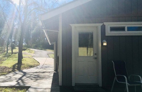 Loomis Cottage | Rancho Paradiso in Loomis is the perfect retreat!