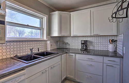 Rapid City House | Rapid City Home w/Patio by Canyon Lake Park!