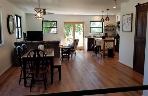 Laneview Apartment | Rappahannock River Unplugged