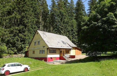 Eisenbach House | Rappenloch Modern retreat