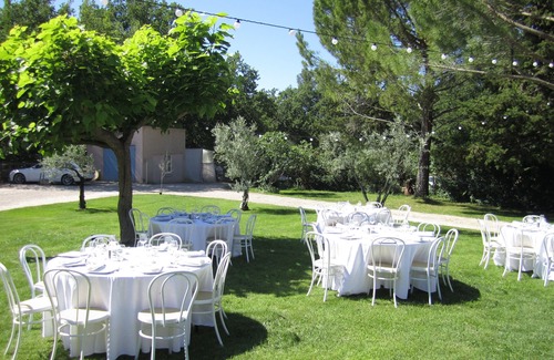 Le Puy-Sainte-Reparade Villa | RARE 17 pers private swimming pool park 15 mn Aix en Provence