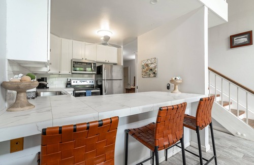 Kahuku House | Rare 2 Bedroom + Loft Townhouse on the North Shore