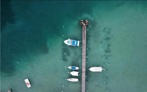 Bredannaz Apartment | Rare 2 bedroom with private beach on Lake Annecy