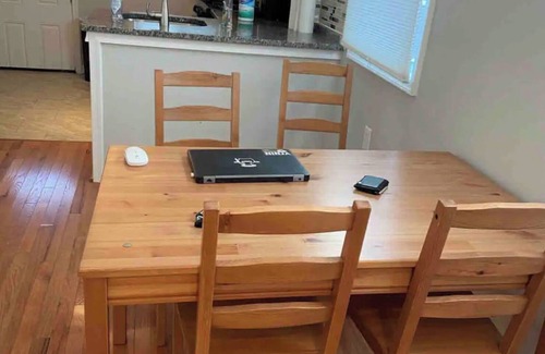 College Park House | Rare 2Bed 2Bath House - 6 min walk to metro