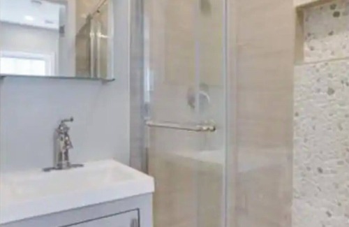 College Park House | Rare 2Bed 2Bath House - 6 min walk to metro