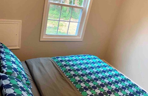 College Park House | Rare 2Bed 2Bath House - 6 min walk to metro