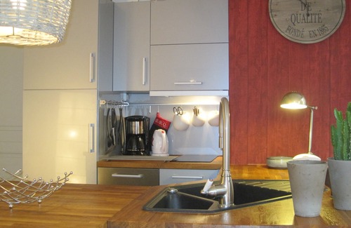 Old Town Apartment | RARE CHARMING APARTMENT IN OLD NICE, WITH A GARDEN VIEW, CLOSE TO THE SEA