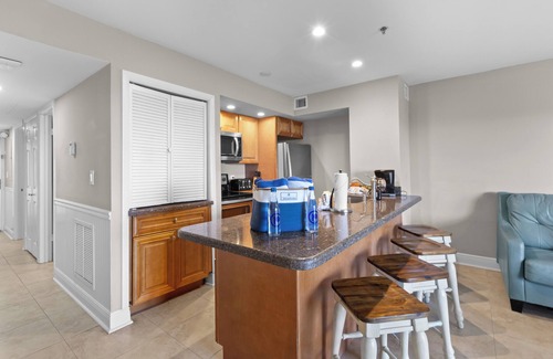 Tavernier Apartment | Rare Find! 4 Family-Friendly Suites to Enjoy with Fully-Equipped Kitchen, Pool!