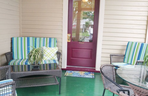 Put-in-Bay House | RARE FIND! Guest House in downtown Village of Put-in-Bay!
