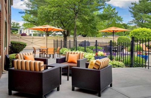 Woburn House | Rare Gem! 4 Sleek Units, FREE Parking, Pets Allowed, Near Harvard University!