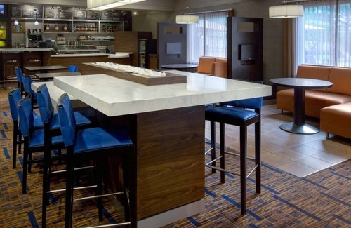 Woburn House | Rare Gem! 4 Sleek Units, FREE Parking, Pets Allowed, Near Harvard University!